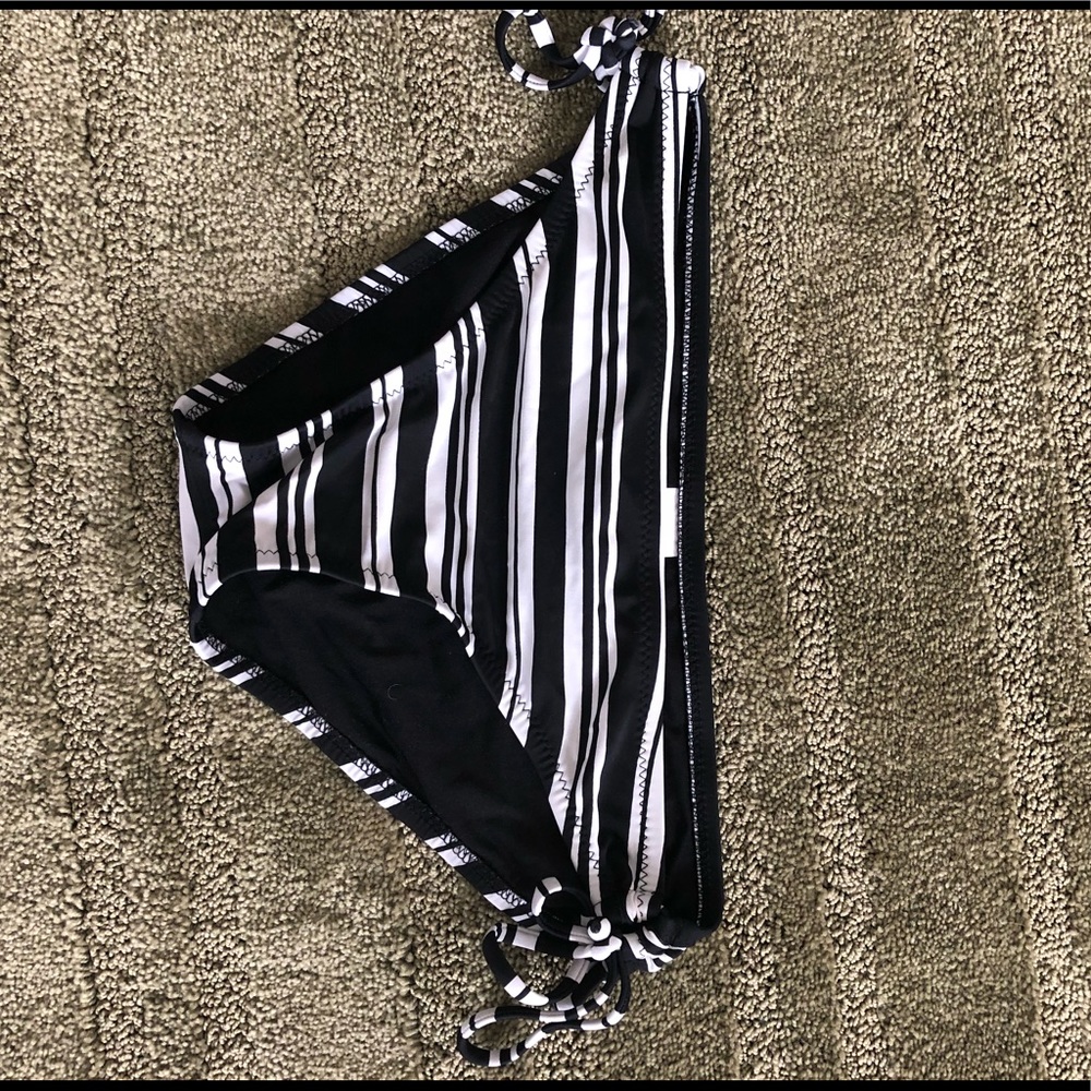 Black and white stripe bikini bottoms